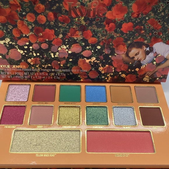 Kylie Cosmetics Wizard Of Oz Eyeshadow Palette - BNIB & Discontinued - Picture 9 of 16